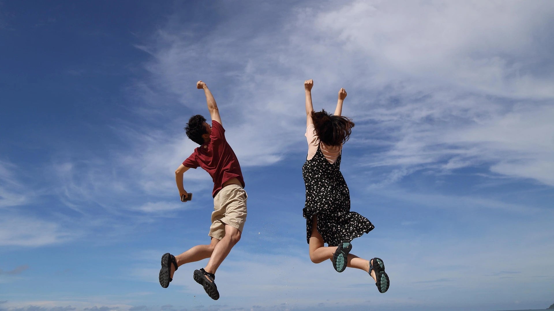 files/4993578-jump-2731641_1920.webp